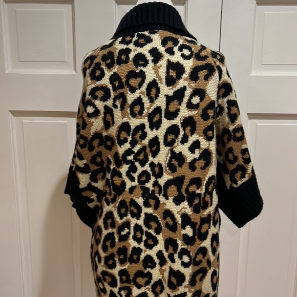 BEBE Cocoon Sweater - Picture 6 of 9